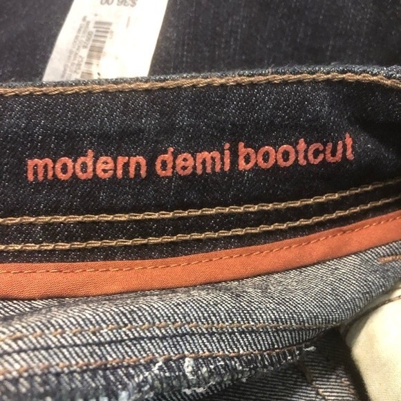 SONOMA NWT 6 Short Modern Fit Demi Bootcut Dark Wash Denim Blue Jeans Straight - Picture 11 of 11